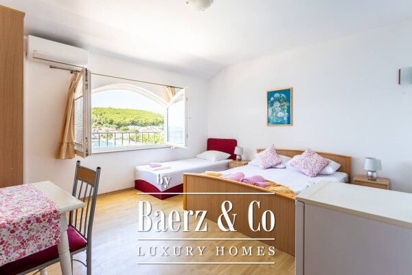 photo 12 Drvenik, exceptional real estate first row to the sea