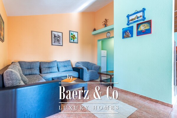 photo 14 Vinišće, house with swimming pool and 6 apartments with 1,000 m2 plot of land