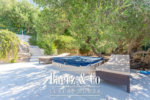 photo 4 Brela beautiful house with swimming pool and panoramic view