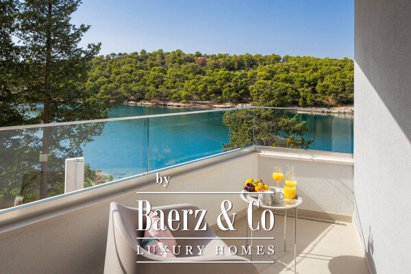 photo 20 Brac, modern villa with pool located in a natural bay