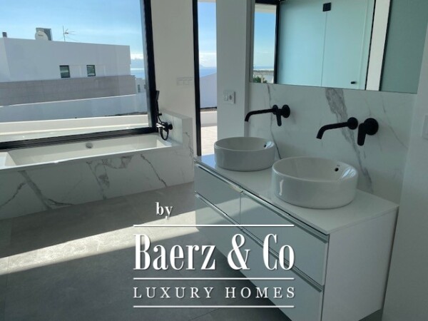 photo 10 Villa in the prestigious Abama resort