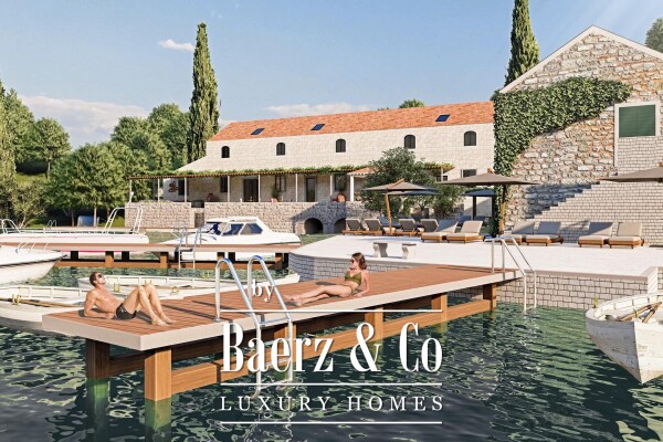 photo 16 Dubrovnik - surroundings, two stone buildings, first row to the sea