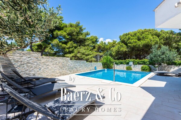 photo 5 Čiovo, Okrug Donji, apartment villa with pool