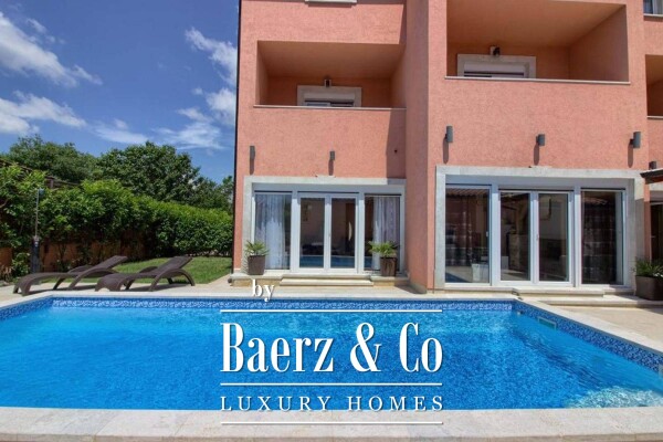 photo 28 Medulin, large detached house NKP 360 m2 with swimming pool