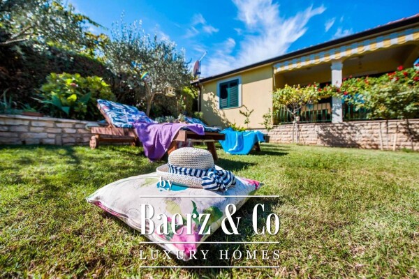 photo 26 Istra,Rovinj, house 360 ​​m2 with three apartments and a separate house, exceptional location