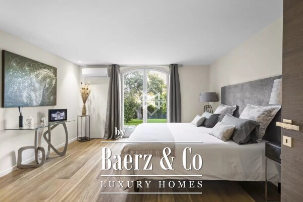 photo 18 Contemporary Provencal