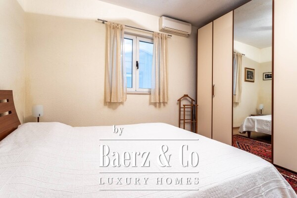 photo 7 Omiš, apartment house near the beach