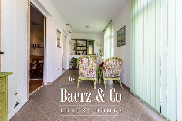 photo 15 Omiš, apartment house near the beach