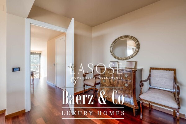 photo 22 Barcelona, Vallvidrera - El Tibidabo i les Planes