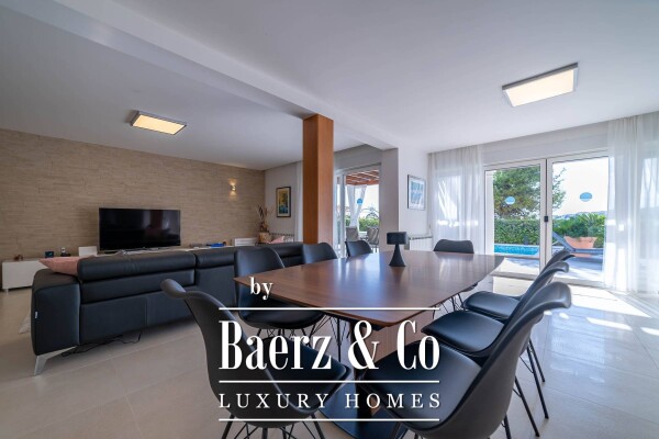 photo 51 Split, Čiovo, modern villa/boutique hotel with 8 apartments, first row to the sea