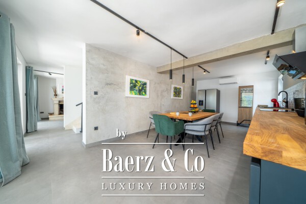 photo 8 Brač, villa in a beautiful position, 1st row by the sea