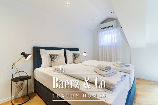 photo 10 Opatija, Volosko, luxurious four-bedroom apartment in the first row to the sea, NKP 132,51 m2
