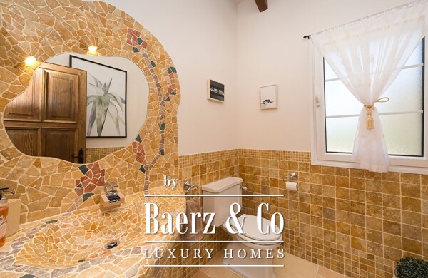 photo 25 ESTATE WITH TENNIS COURT IN ALAIOR