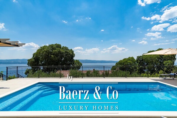 photo 3 Omiš, Borak, house with pool and sea view