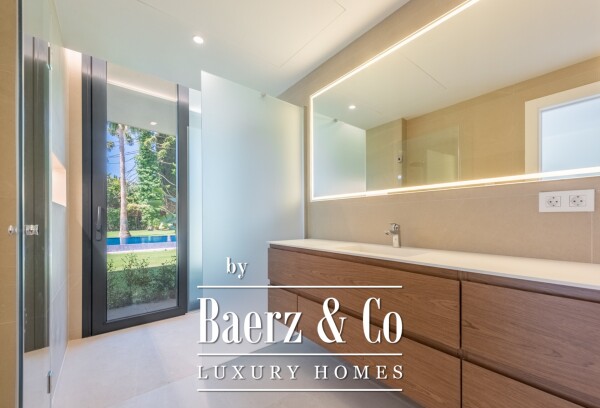 photo 16 Beautiful luxury home in Sotogrande, Sotogrande Costa - Reyes y Reinas