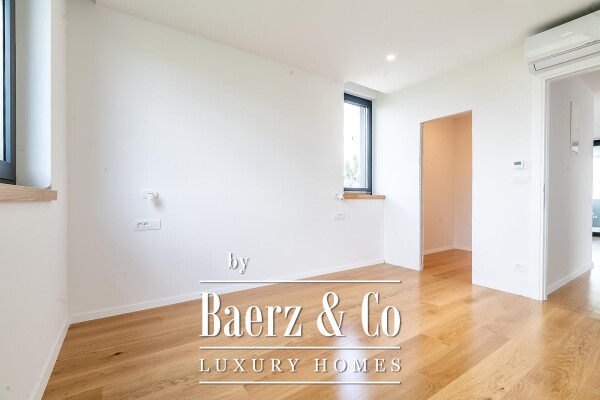 photo 13 Zagreb, Gornji Bukovac, modern villa with a swimming pool, 318 m2, NEWLY BUILT