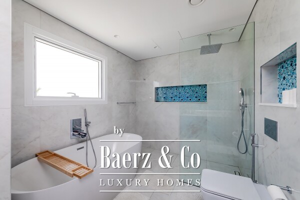 photo 21 Beautiful upgrades | Fully Furnished | Lake view