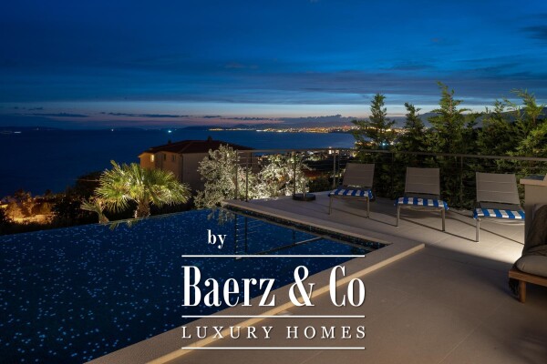 photo 6 Split, Podstrana, urban villa with swimming pool, sauna, jacuzzi and a garage