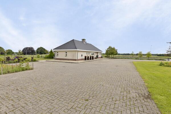 photo 44 Diepenheimseweg 25 a