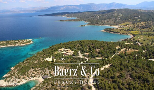 photo 8 Unique Peninsula