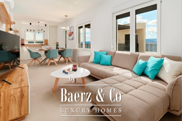 photo 3 Omiš, Dugi Rat, modern villa with a beautiful view of the sea