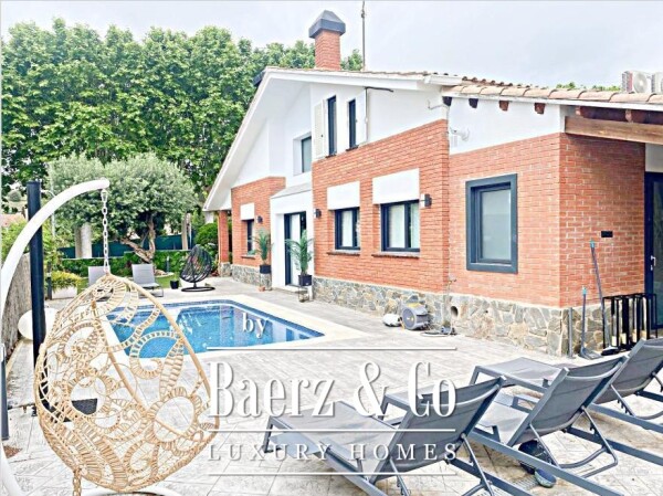 photo 4 Your prestigious residence awaits you in Canet de Mar!