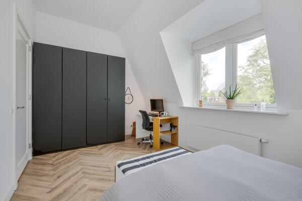 photo 43 van Brouchovenlaan 6