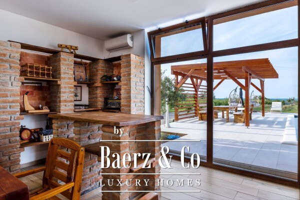 photo 4 Aljmaš, villa with three swimming pools and a view of the Danube, 25104 m2 garden