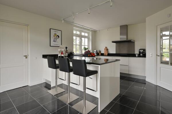 photo 12 Lange Meentweg 4