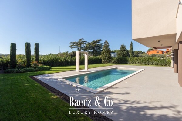 photo 21 Fažana, modern villa 275 m² on a large, immaculate garden with a heated swimming pool