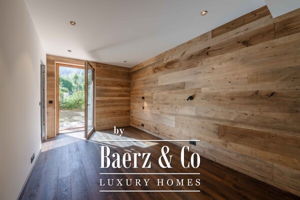 photo 17 SPLENDID FULLY RENOVATED CHALET WITH INDOOR SWIMMING POOL