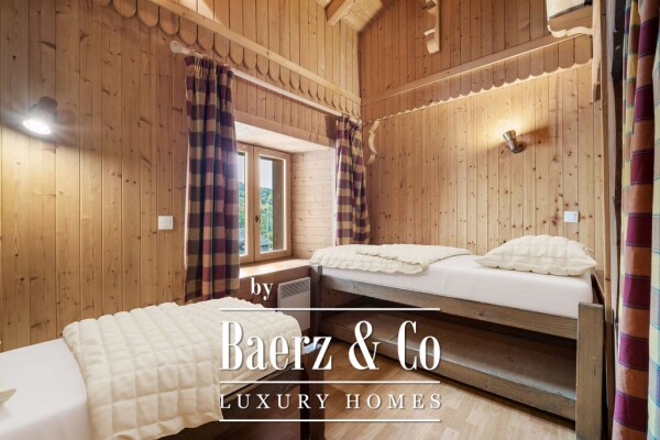 photo 8 VILLAGE HOUSE IN THE CENTER OF SAINT-MARTIN-DE-BELLEVILLE