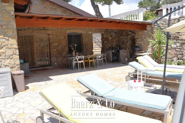 photo 8 Villa for sale 166 m²