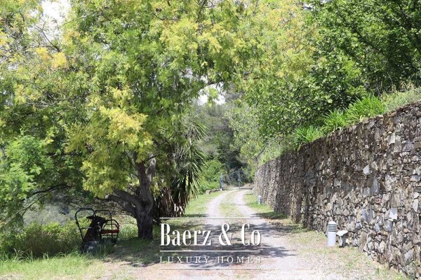 photo 58 Villa for sale 166 m²