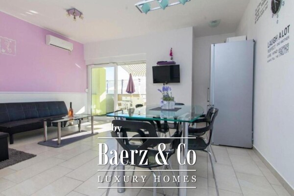 photo 7 Šibenik area, house with swimming pool, 6 rooms on two floors, 285 m2