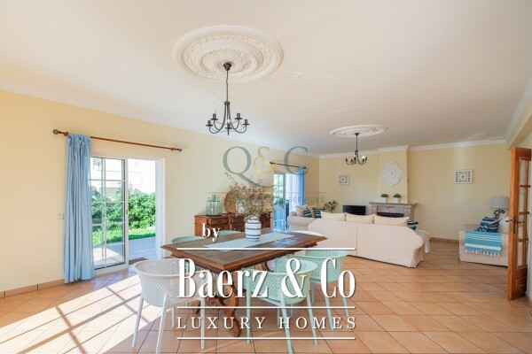 photo 7 Beautiful luxury home in Almancil, Almancil