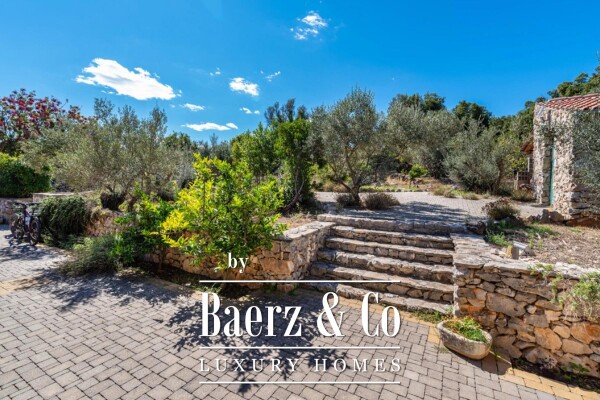 photo 20 Zadar, Veli Iž, magnificent villa in the immediate vicinity of the sea