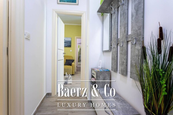 photo 3 Tribunj (Vodice), house for living and vacation, 400 m2