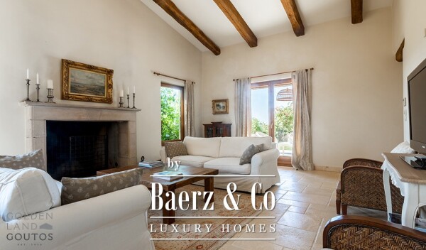 photo 3 Rustic Manor in Keratea