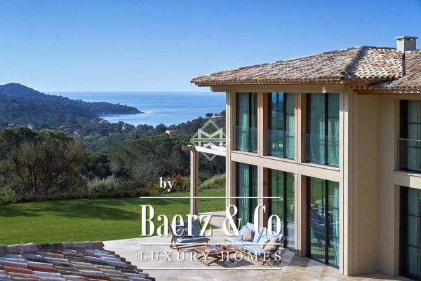 photo 3 Exceptional newly built  property - 3 hectares - Sea view