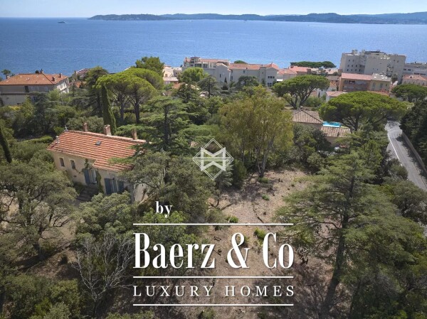 photo 5 New villa with sea view within walking distance of the city center