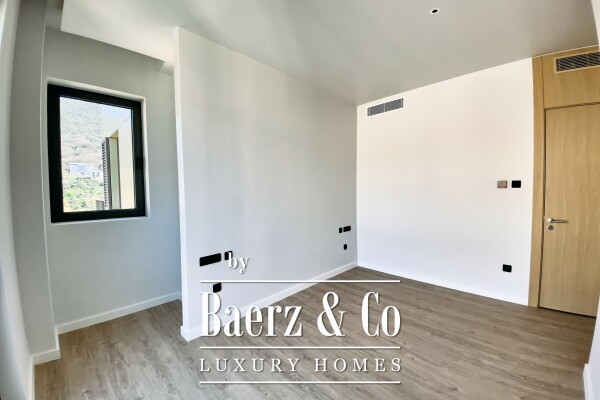 photo 13 Luxurious Two Bedroom Apartment in Tivat close to the Sea