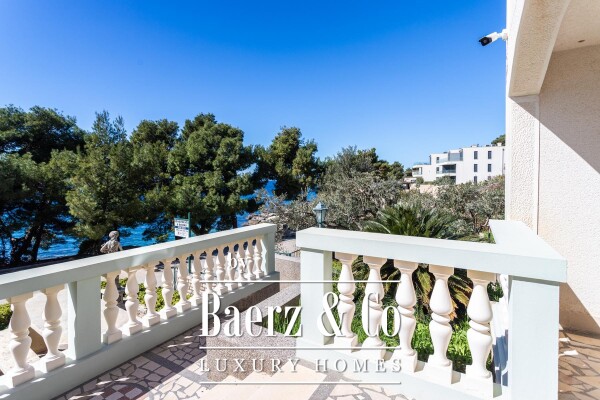 photo 20 Murter, Slanica, a beautiful house first row to the sea, 253,16 m²