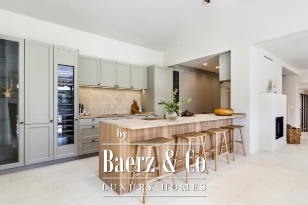 photo 7 Renewed elegance: main house and guest cottage with pool in rural landscape