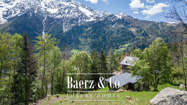 photo 2 Plot of land Facing South with building Permit