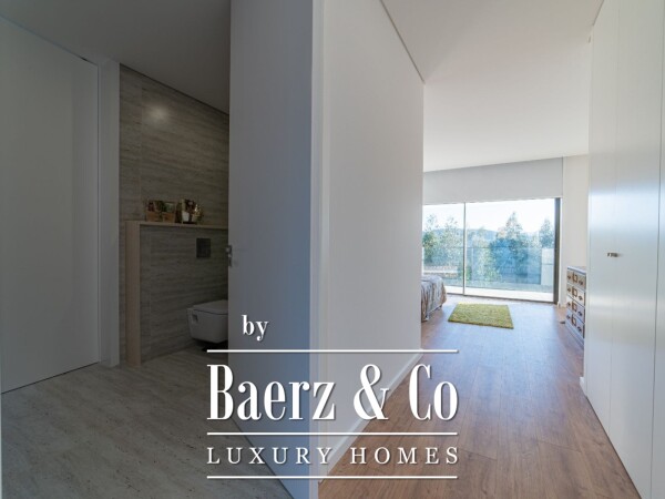 photo 17 Villa with 4 suites to debut