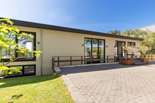 photo 7 Industrieweg 1 A