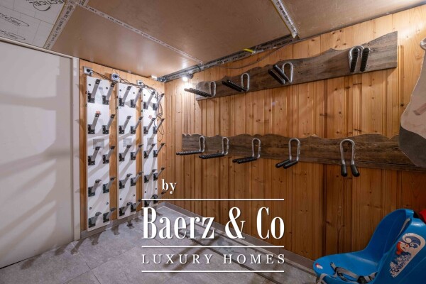 photo 30 8-Bedroom Chalet in 