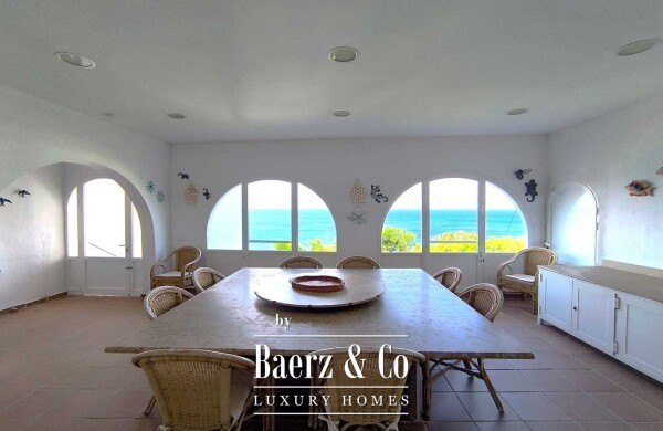 photo 12 SEASIDE VILLA IN CALA’N PORTER, MENORCA, FIRST LINE, INVESTMENT