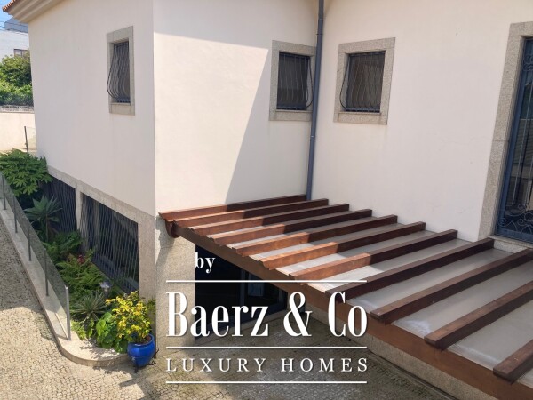 photo 4 Exclusive 6 bedroom villa in Miramar